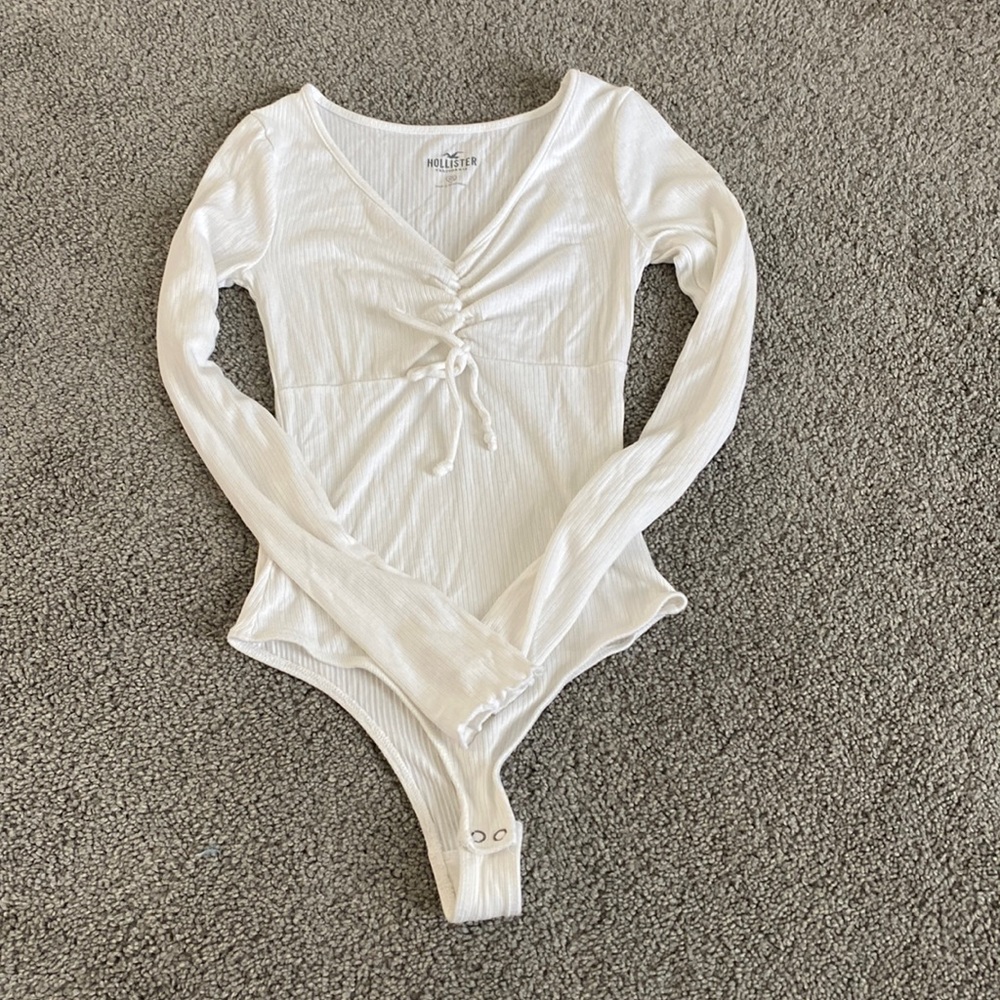 Hollister XS white bodysuit